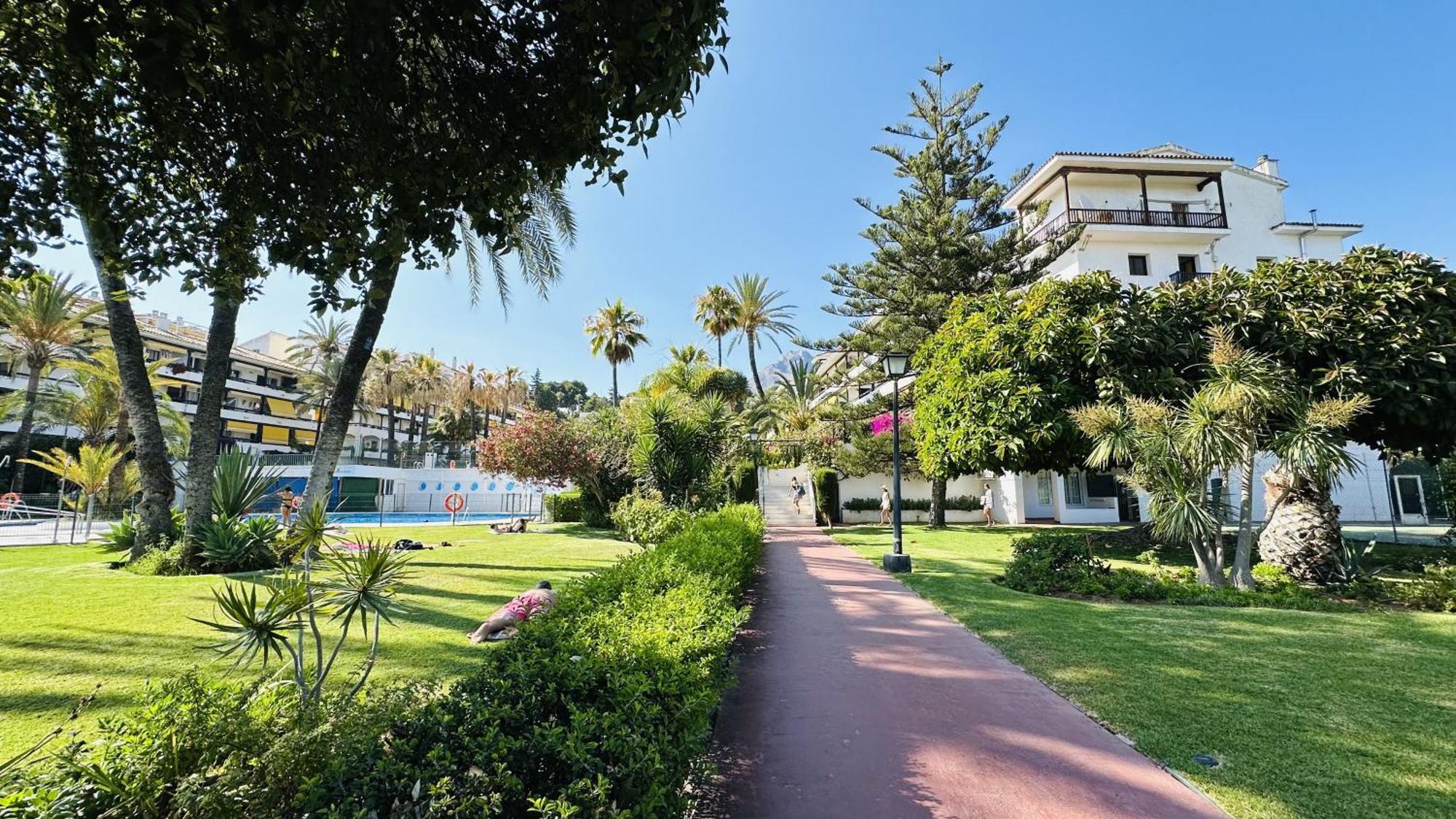 Marbella Studio Golden Mile Екстер'єр фото
